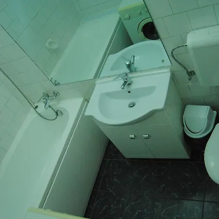 Center Riccardo Appartement *